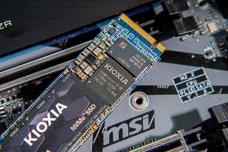 為什么固態(tài)硬盤越用越慢？